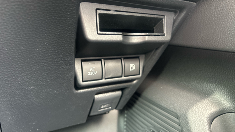 Toyota Prius 2.0 PHEV Design 5dr CVT Hatchback